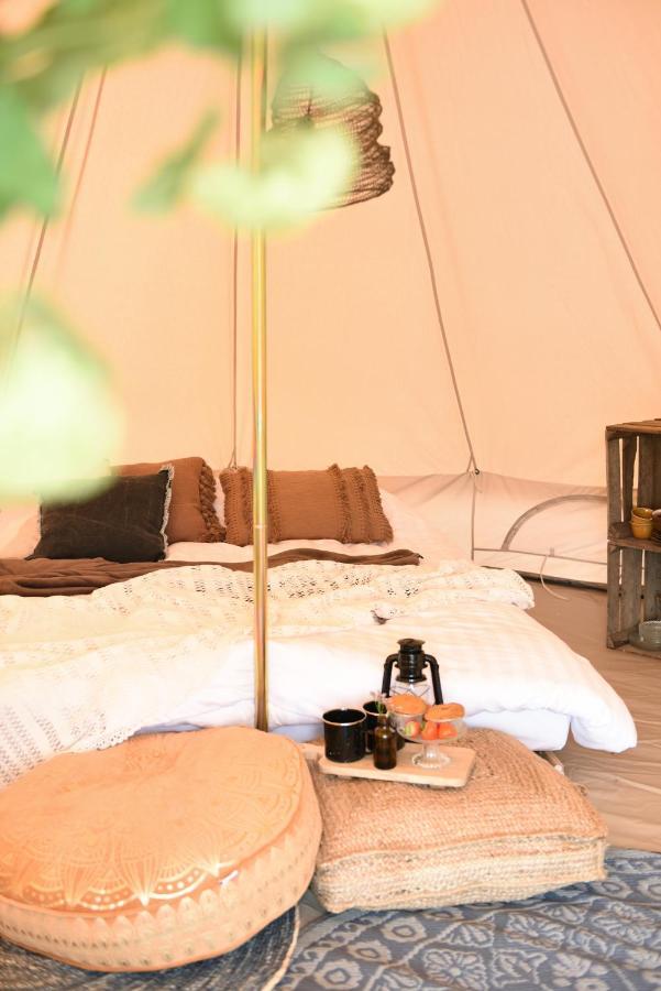Smuk Lytse Bell Tent Echtenerbrug Buitenkant foto